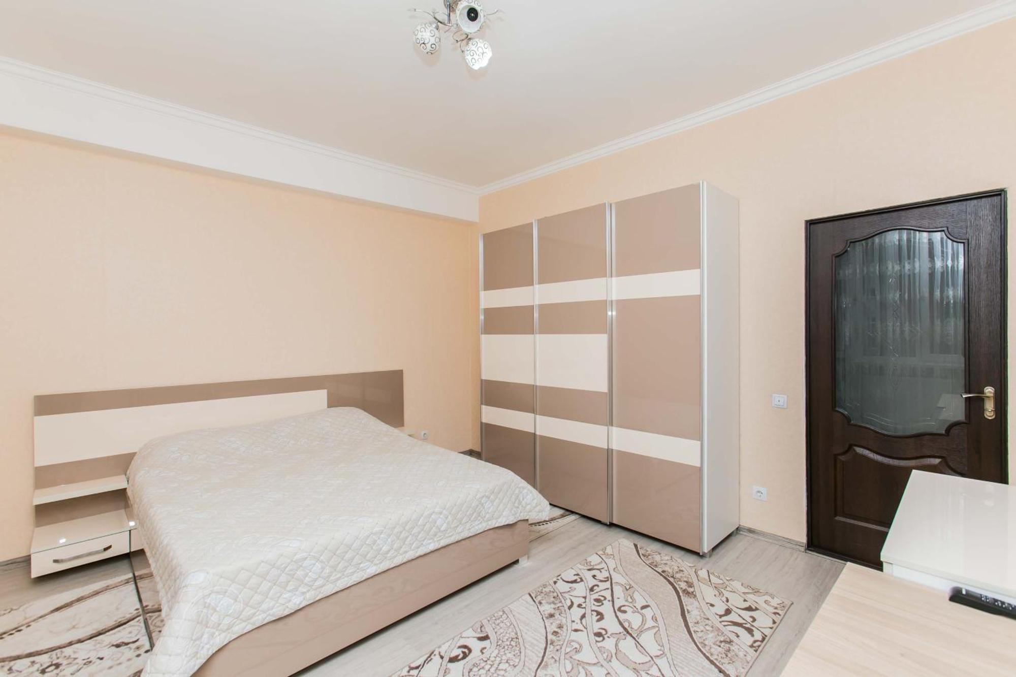 Apartament Spatios In Complex Residential Kischinau Exterior foto